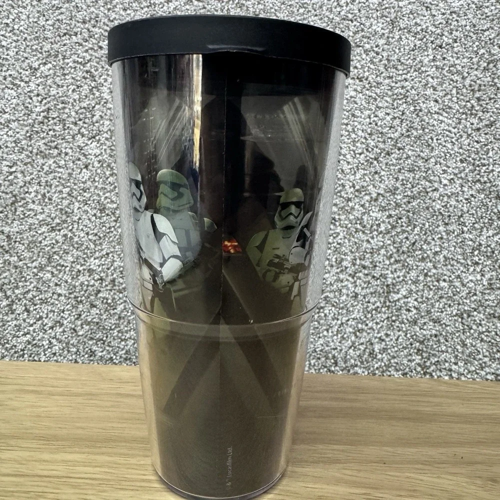 Tervis Star Wars 24 oz Tumbler Kylo Ren Stormtroopers With Lid Episode 7‎ Disney